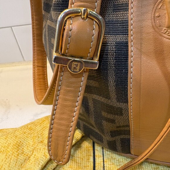 Vintage FENDI 1990s Zucca Print Bucket Bag Excellent Condition with Dust Bag - Picture 9 of 16